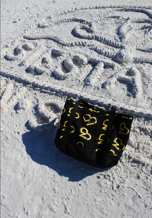 NUE Heart Tote